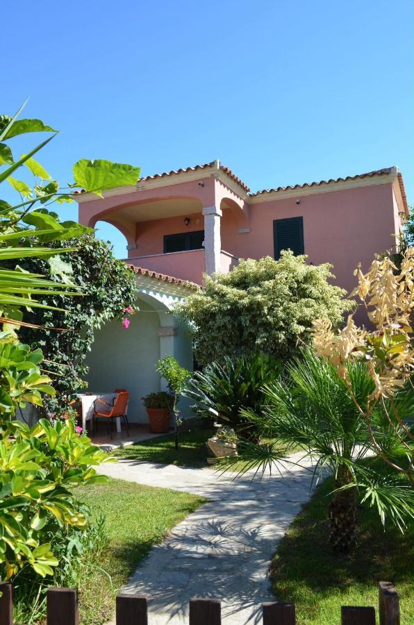 La Padula Casa Vacanze San Teodoro  Exterior foto