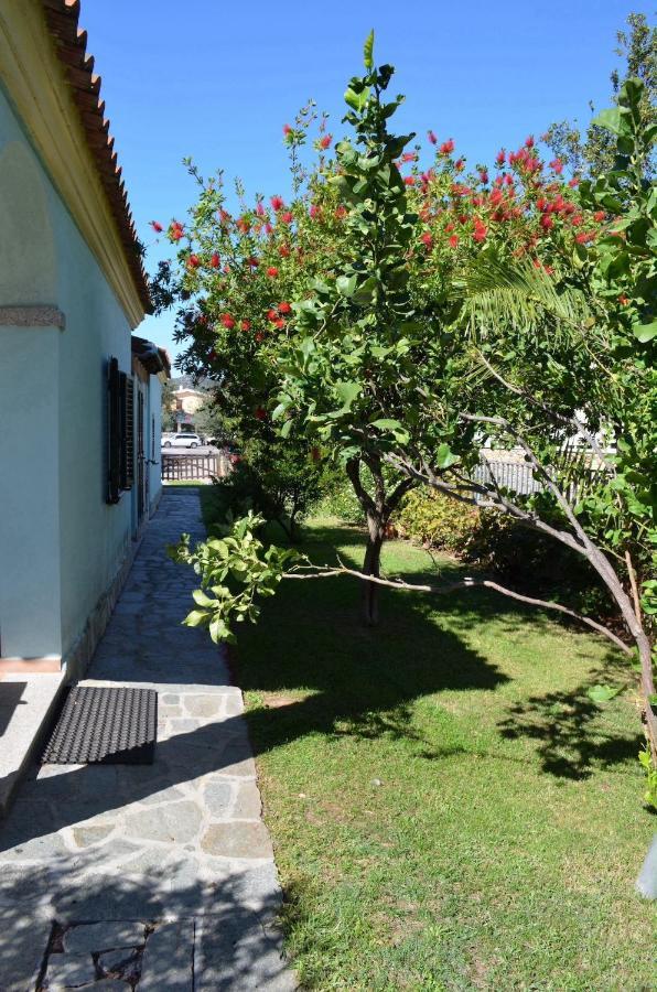 La Padula Casa Vacanze San Teodoro  Exterior foto