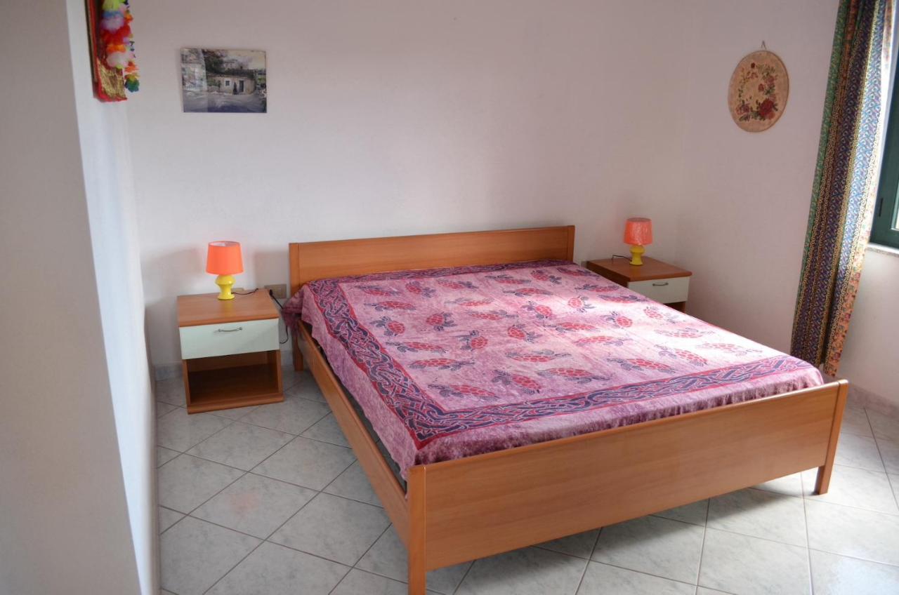 La Padula Casa Vacanze San Teodoro  Exterior foto