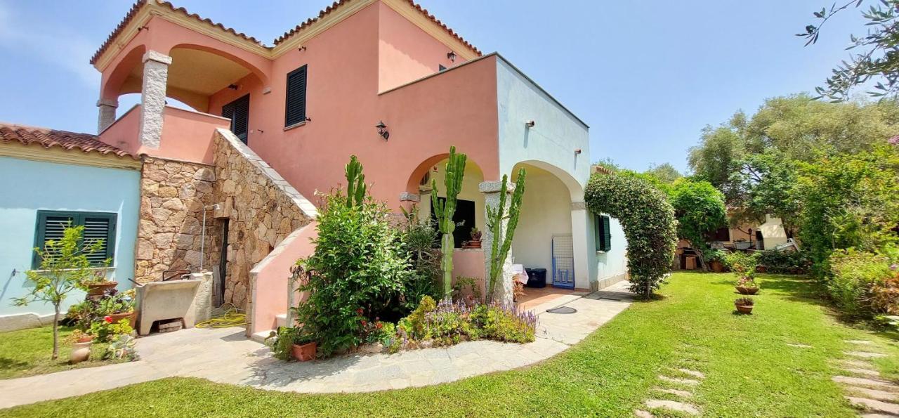 La Padula Casa Vacanze San Teodoro  Exterior foto